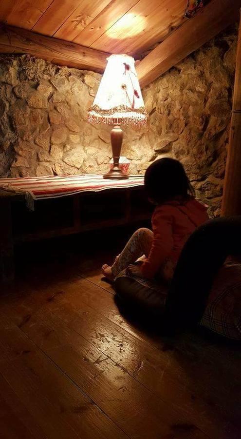Furen Homestay Nangan Bagian luar foto