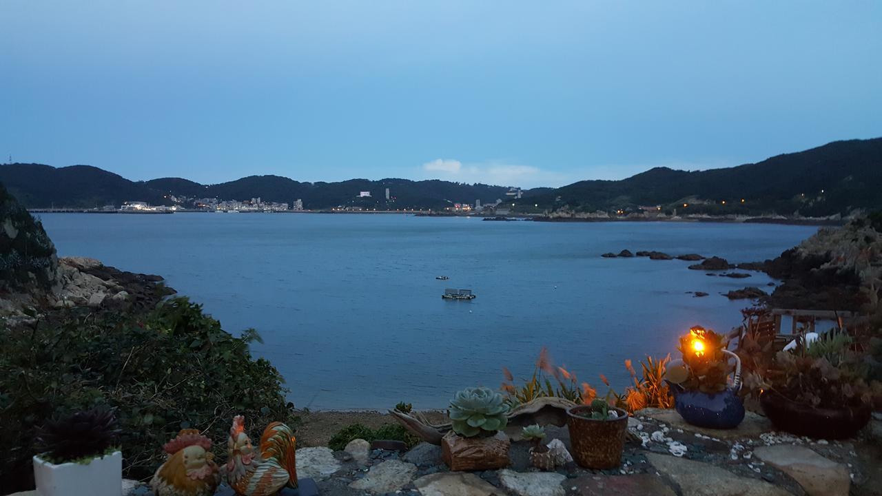Furen Homestay Nangan Bagian luar foto