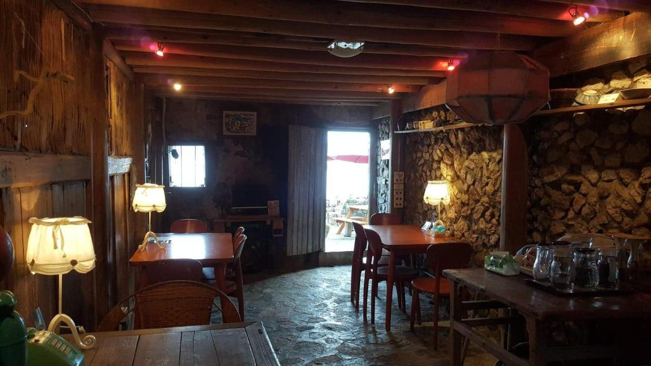Furen Homestay Nangan Bagian luar foto